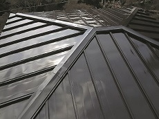 鋼板（カラートタン）屋根
